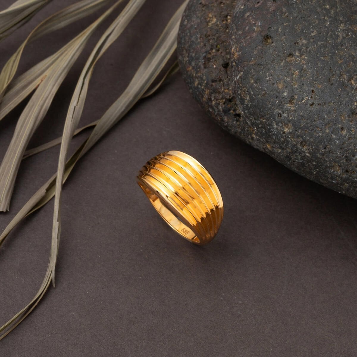 22K Yellow Gold Striped Minimalist Design Ring