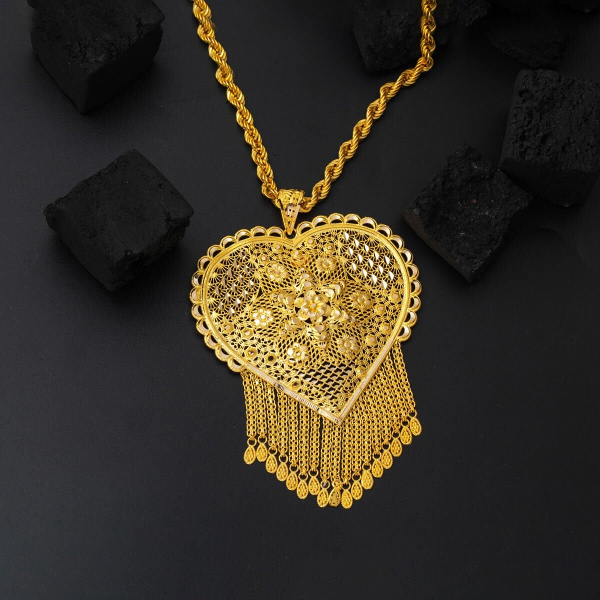 14K Yellow Gold Sun Indian Style Necklace