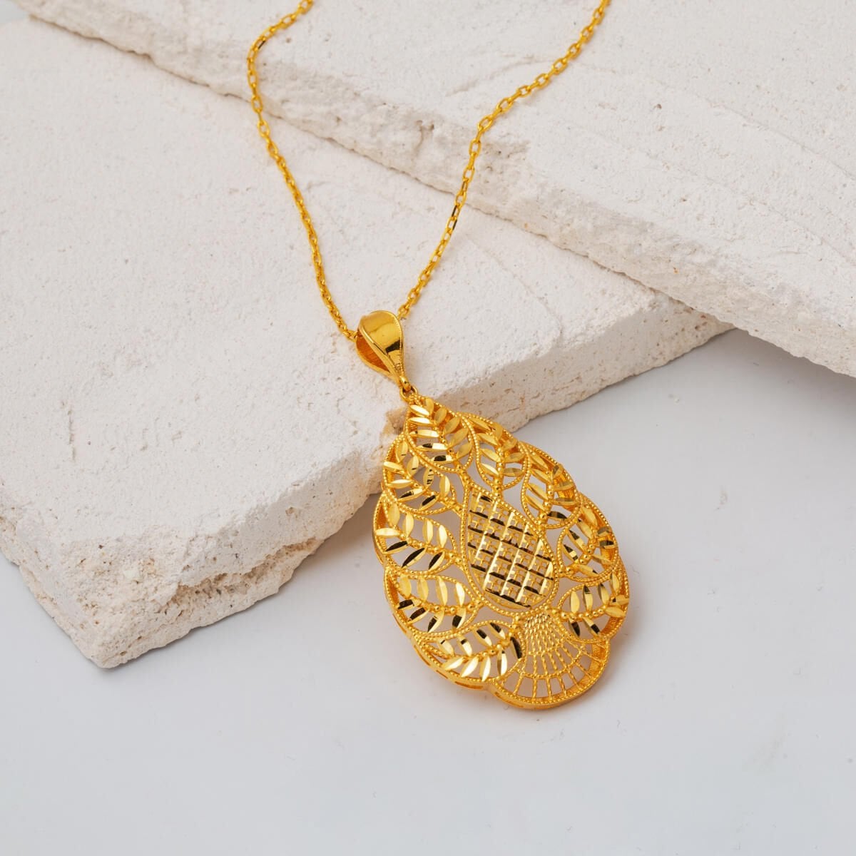 22K Yellow Gold Leaf Flower of Life Necklace