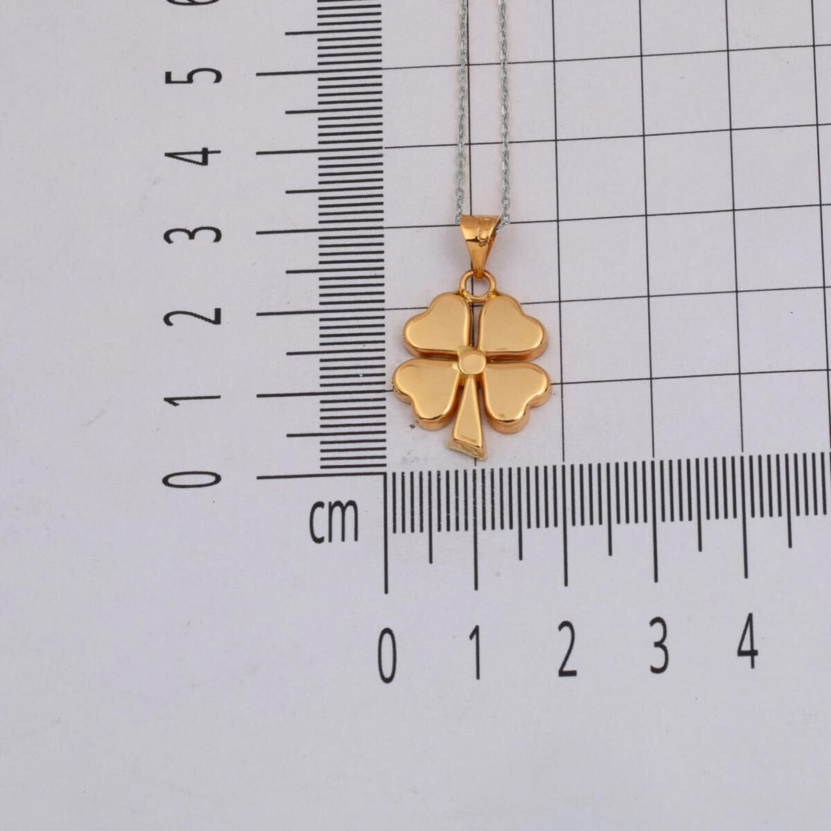 22K Yellow Gold Clover Pendant (2.79 g)