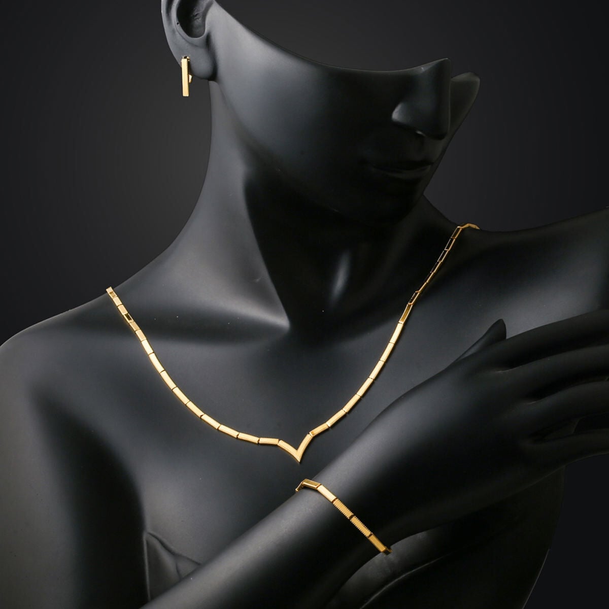 14K Yellow Gold Chevron Ajda Jewelry Set