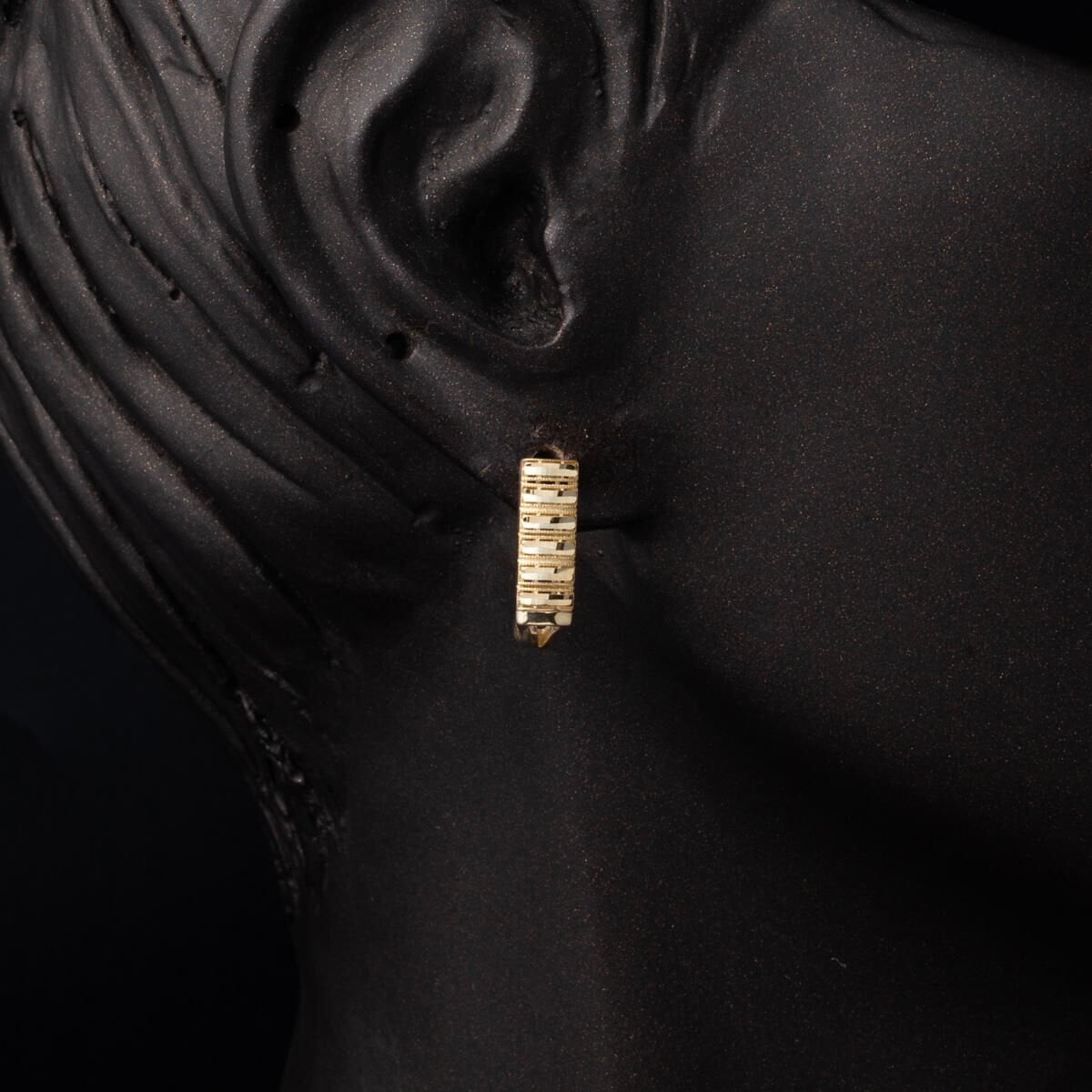 14K Yellow Gold Full Moon Hand Engraved Wedding Set