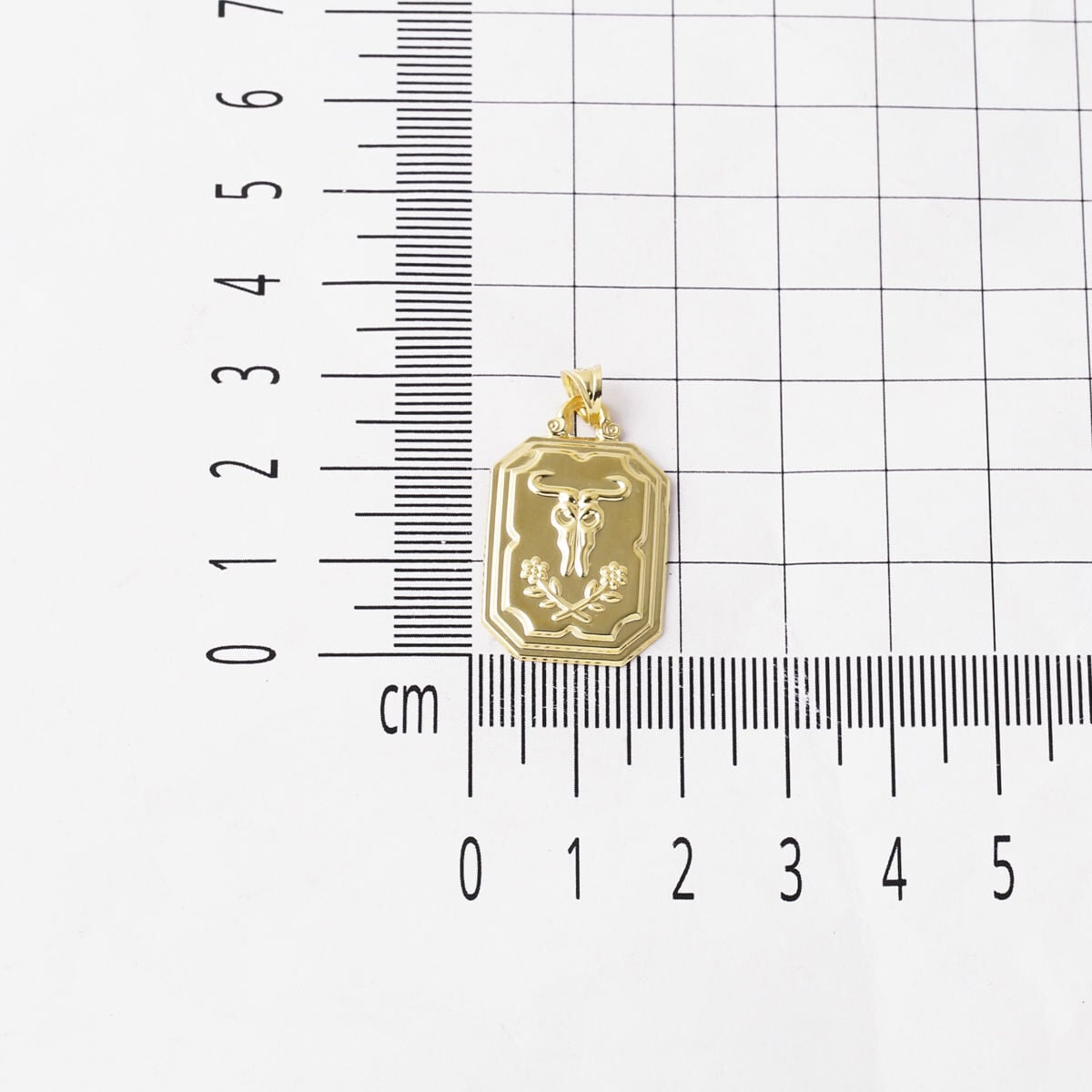 14K Yellow Gold Retro Taurus Zodiac Pendant