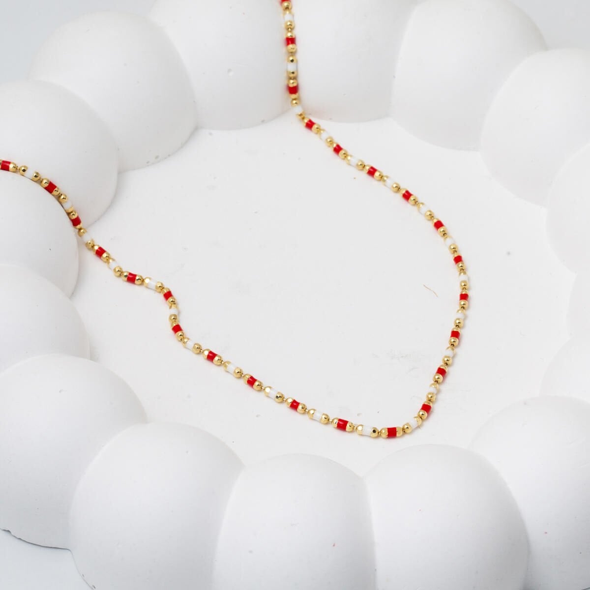 14K Yellow Gold Rose Enamel Chain Necklace