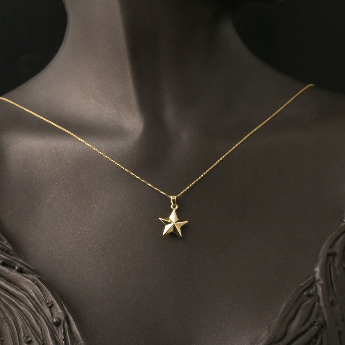 14K Yellow Gold Star Small Pendant