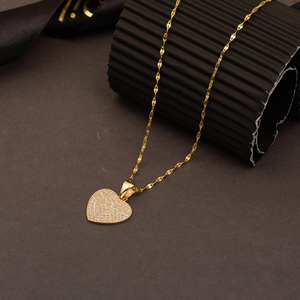 14K Yellow Gold Sparkling Heart Cubic Zirconia Necklace