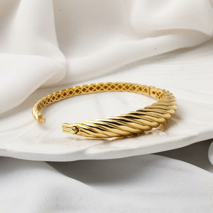 14K Gold Wavy Hinged Cuff Bangle
