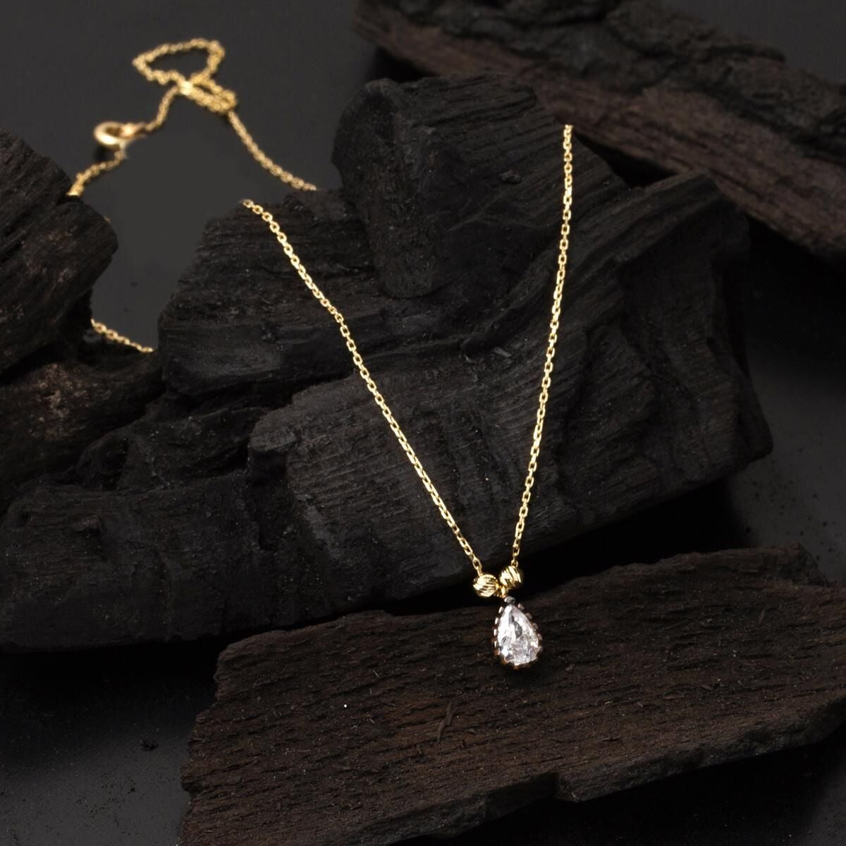 14K Yellow Gold Teardrop Diamond Style Cubic Zirconia Necklace