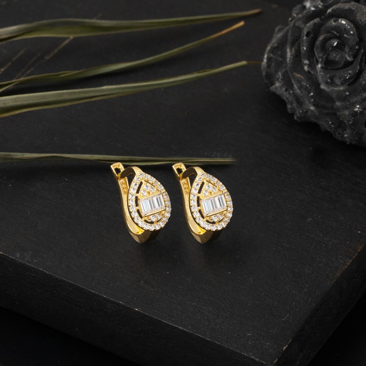 14K Yellow Gold Teardrop Baguette Cubic Zirconia Earrings