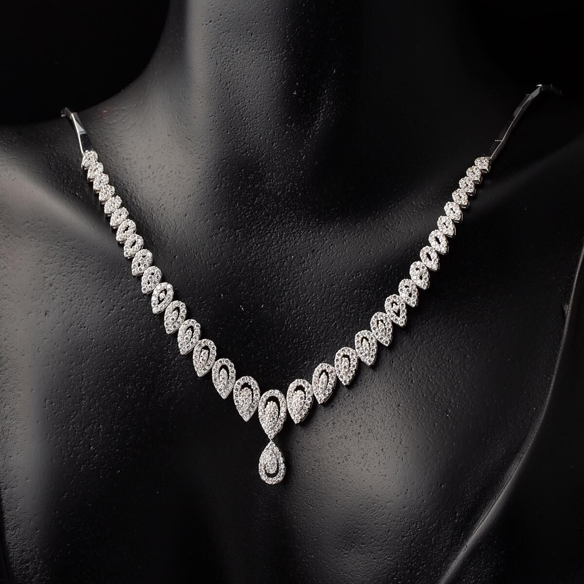 14K White Gold Teardrop Cubic Zirconia Set