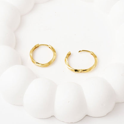 14K Yellow Gold Italian Twisted Hoop Earrings (2.51 g)