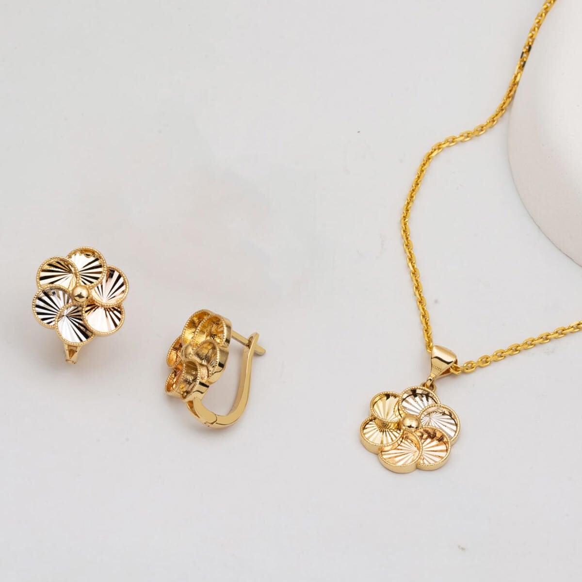 14K Yellow Gold Therapy Necklace and Earrings Set