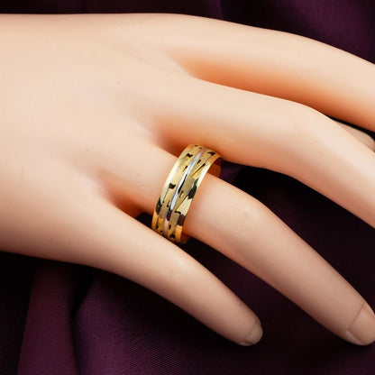 14K Yellow Gold Decor Men's Wedding Band