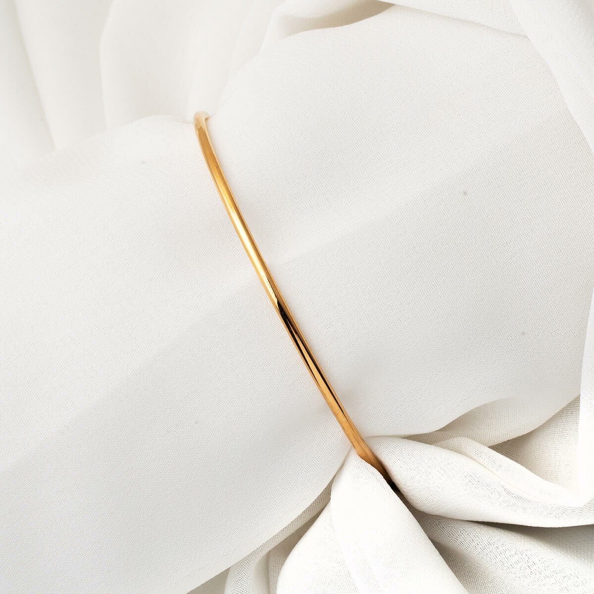 22K Yellow Gold Ajda Bangle (18 g)
