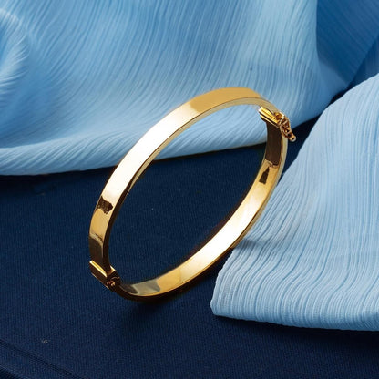 14K Yellow Gold Classic Hinged Cuff Bangle