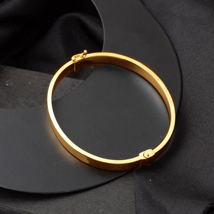 14K Yellow Gold Classic Hinged Cuff Bangle