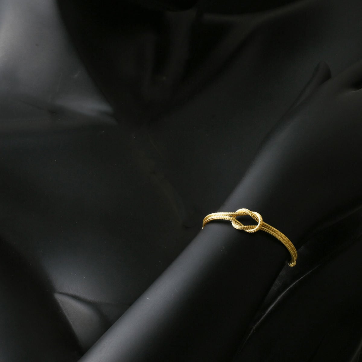 14K Yellow Gold Woven Link Knot Bracelet