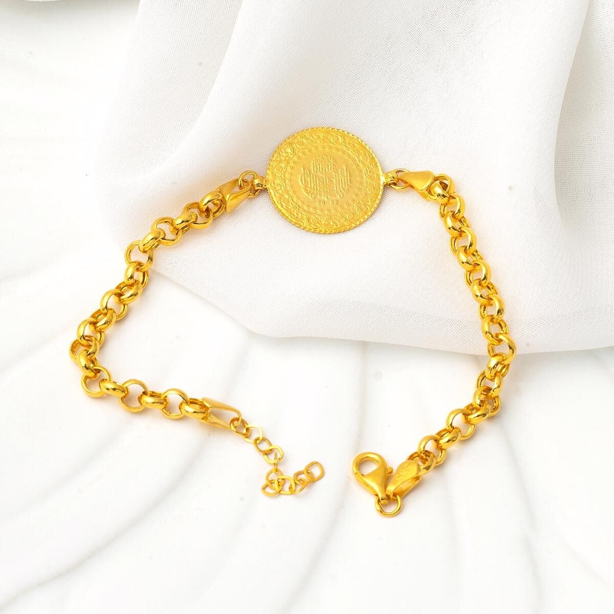 14K Yellow Gold Rolo Chain Quarter Coin Bracelet