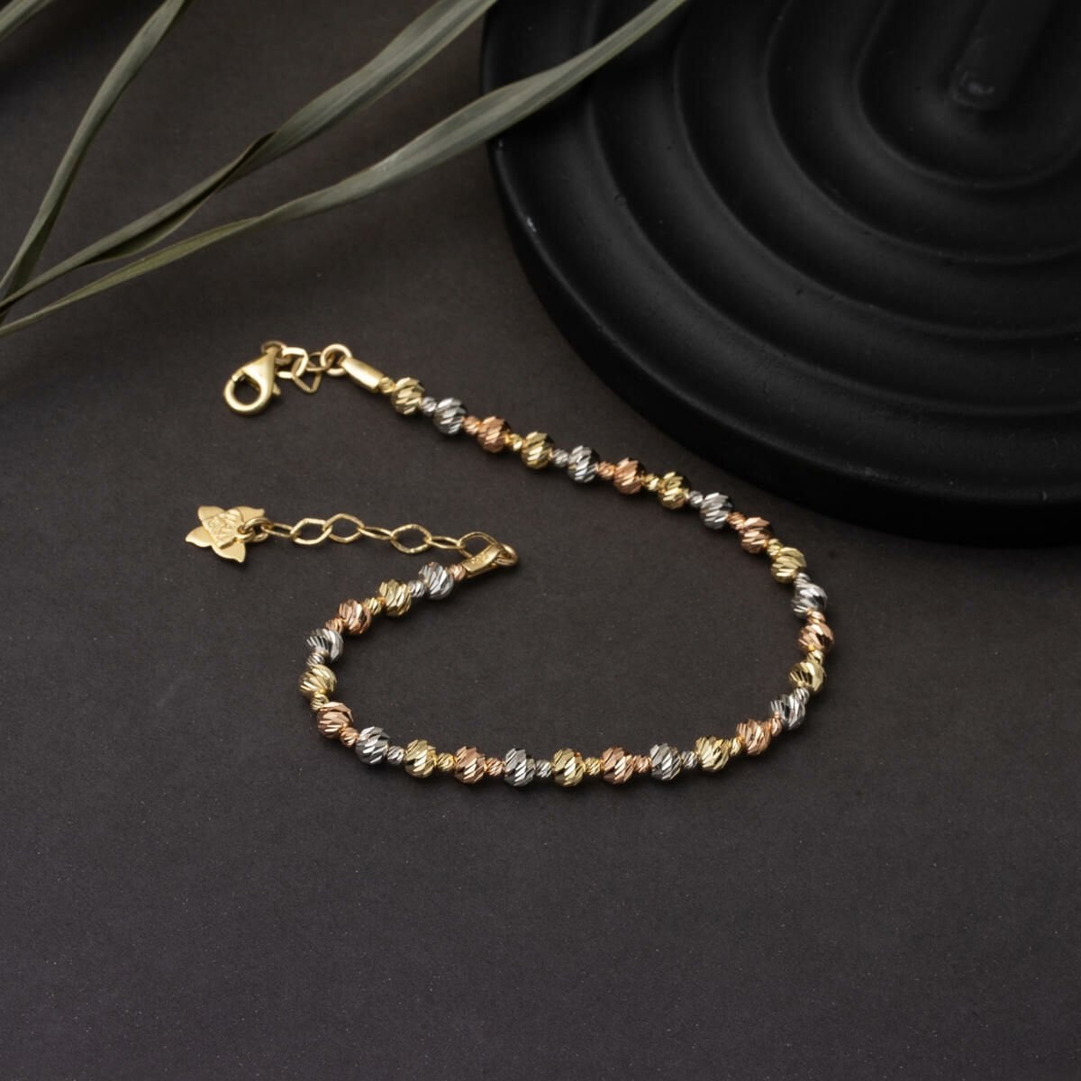 14K Yellow Gold Bead Bracelet (4.45 g)