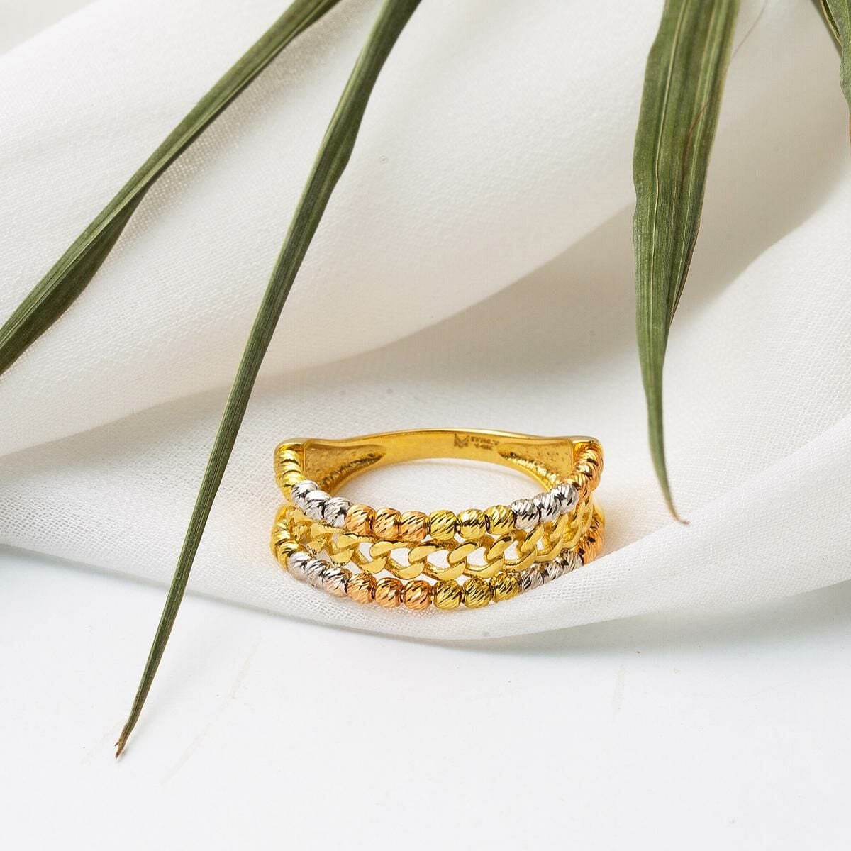 14K Yellow Gold Bead Curb Ring