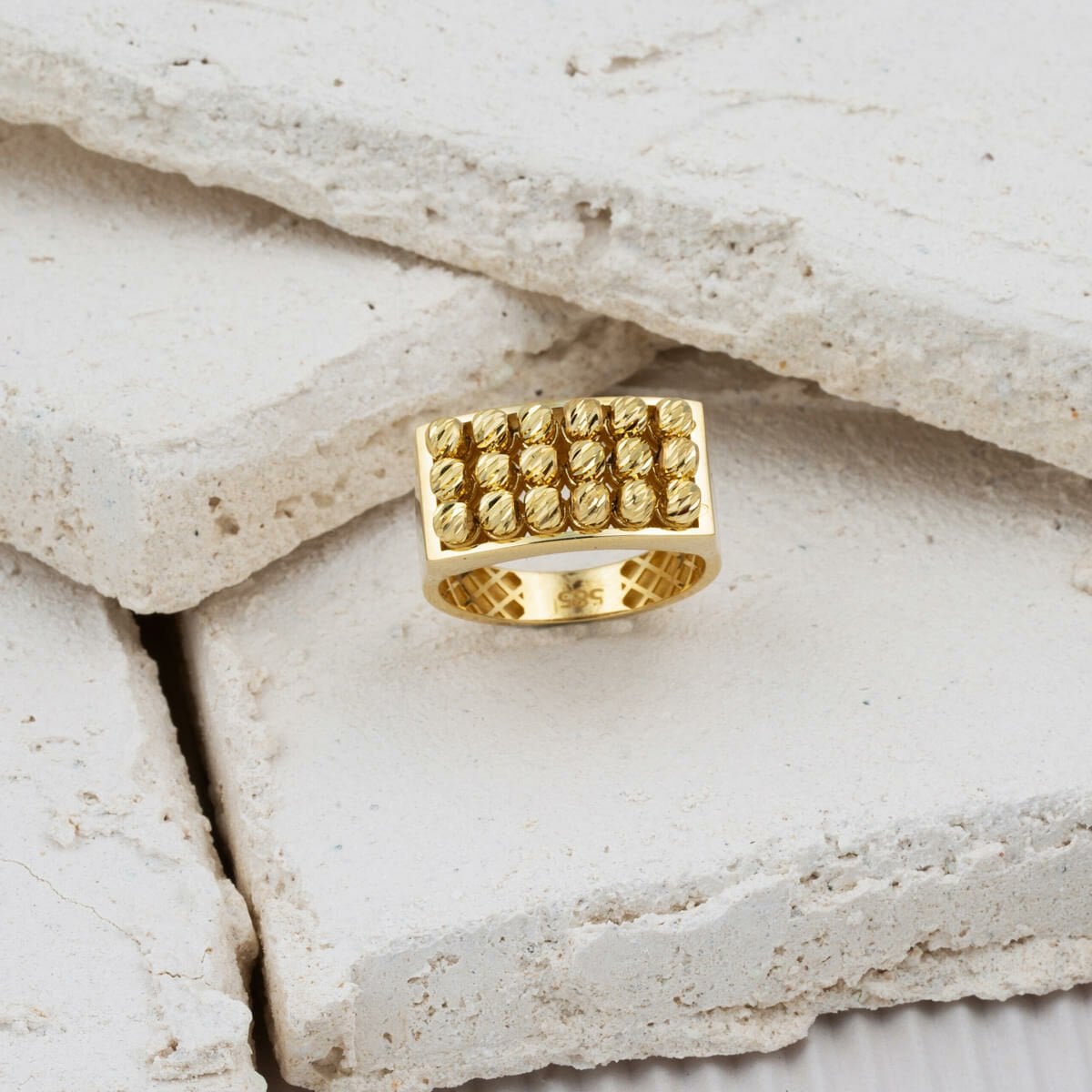 14K Yellow Gold Bead Design Ring