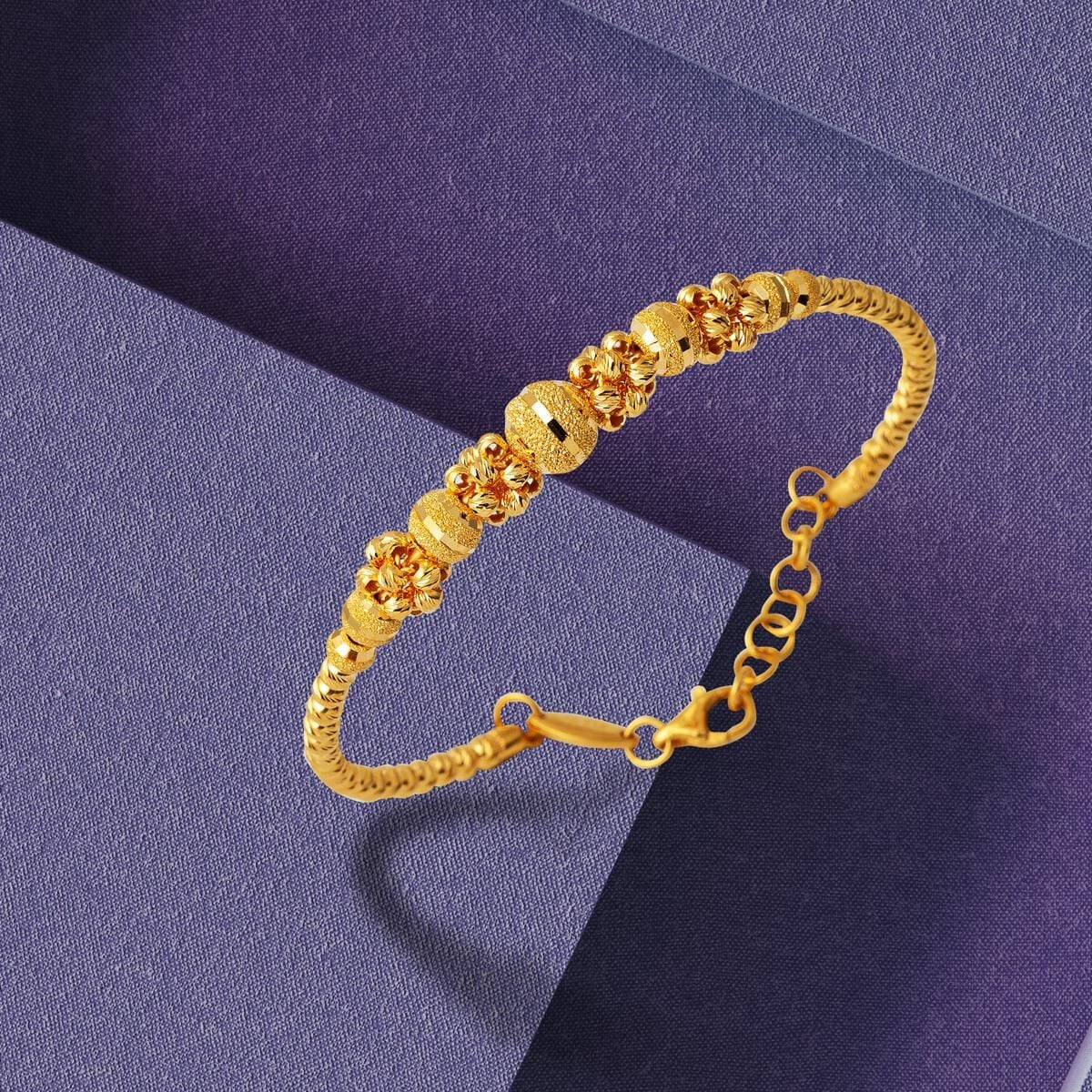 22K Yellow Gold Bead Hinged Cuff Bangle (12.83 g)
