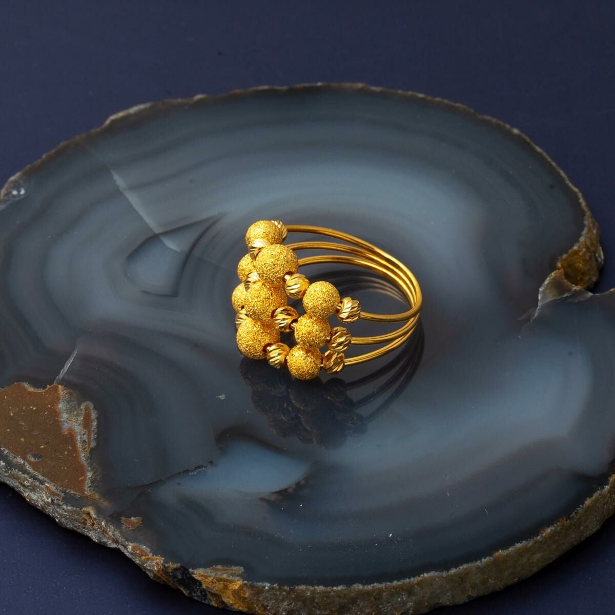 22K Yellow Gold Gold Bead Bead Ribbed Ring