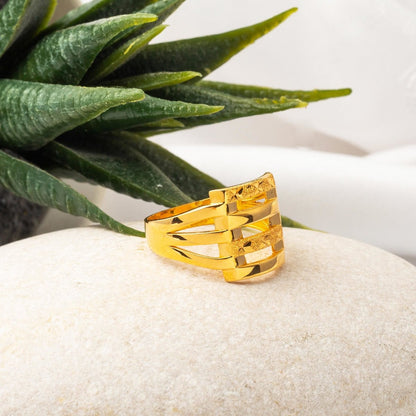 22K Yellow Gold Four Row Ribbed Ring