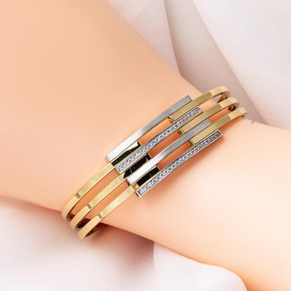14K Yellow Gold Quad Ribbed Hinged Cuff Cubic Zirconia Bangle