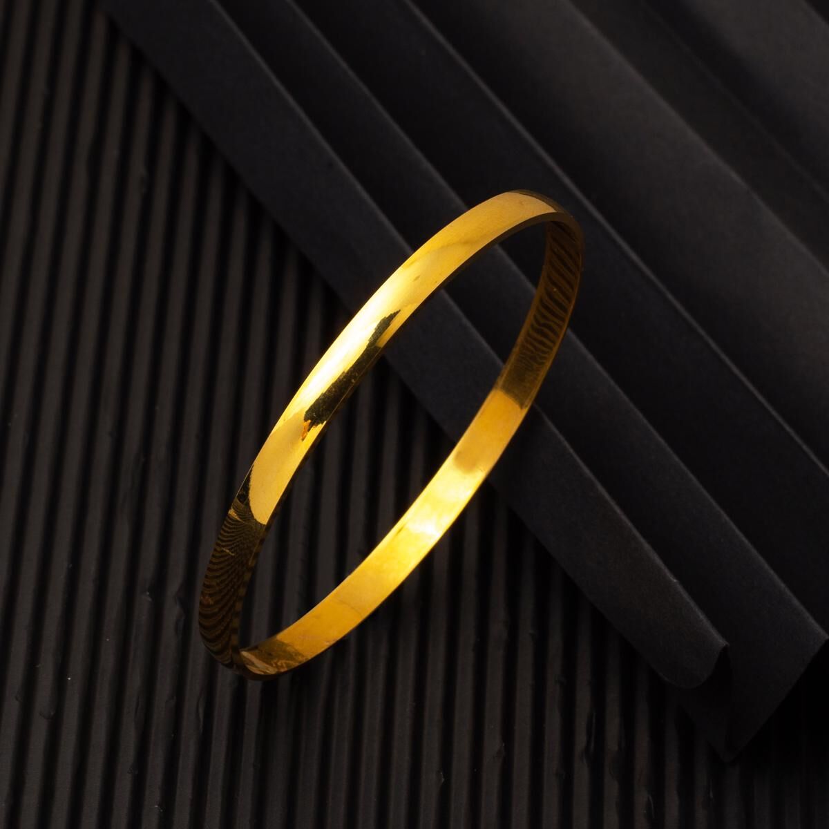 14K Yellow Gold Puffed Bangle