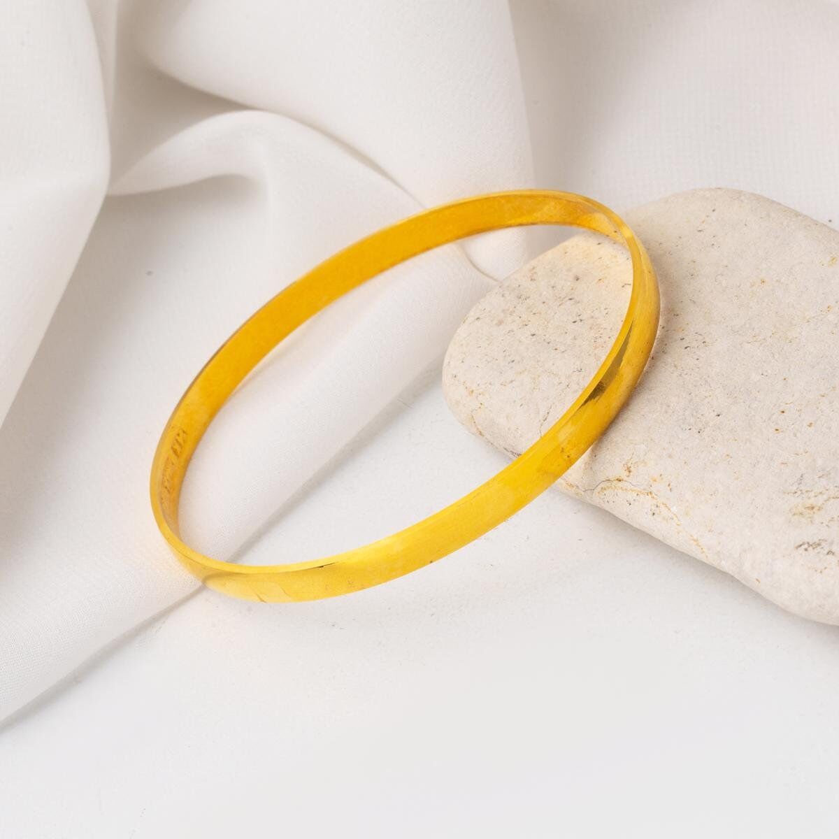 14K Yellow Gold Puffed Bangle