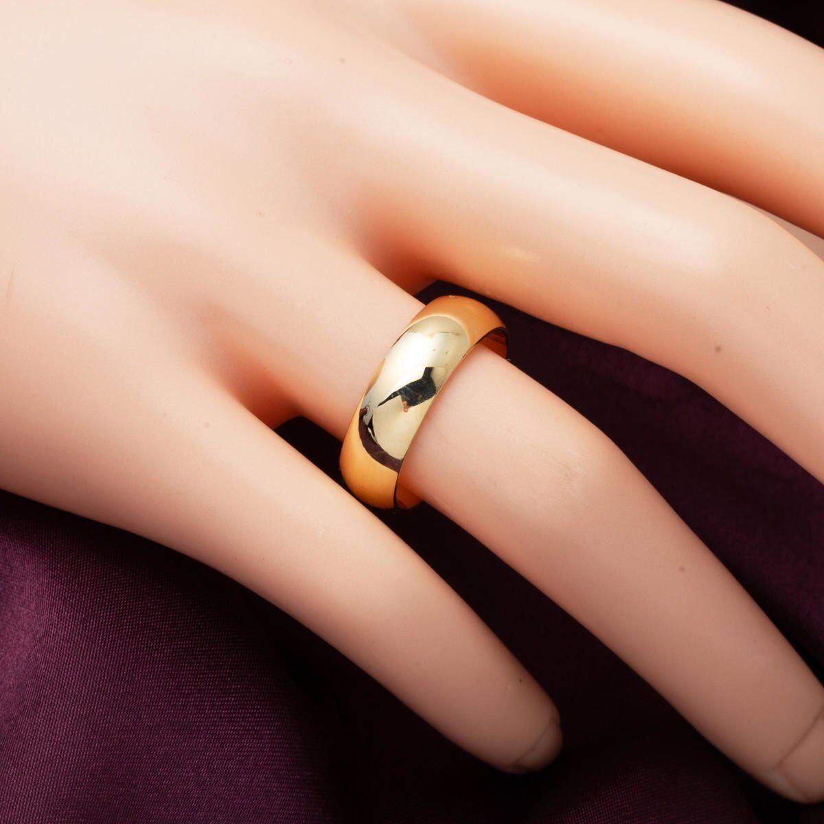 14K Yellow Gold 7mm Puffed Wedding Ring Set