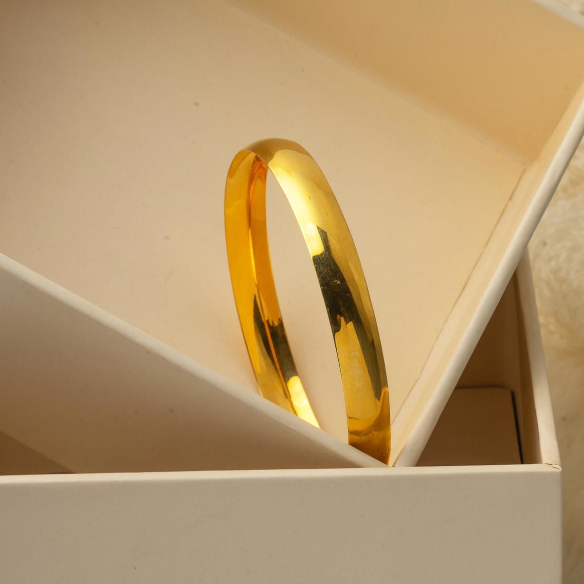 22K Yellow Gold Investment Bangle (14 g)