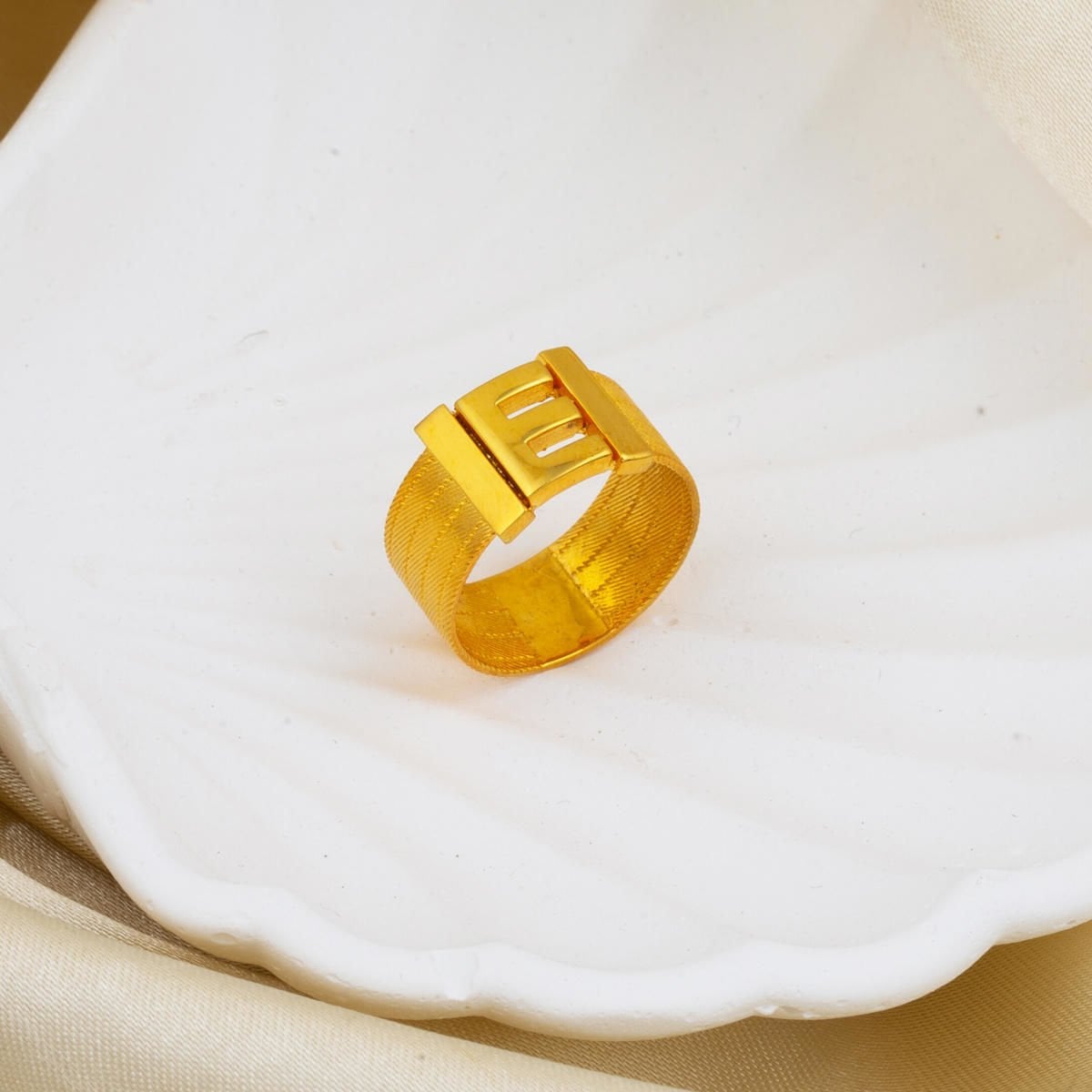 14K Yellow Gold Initial E Trabzon Mesh Ring