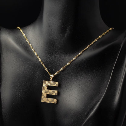 14K Yellow Gold Initial E 3 Dimensional Necklace