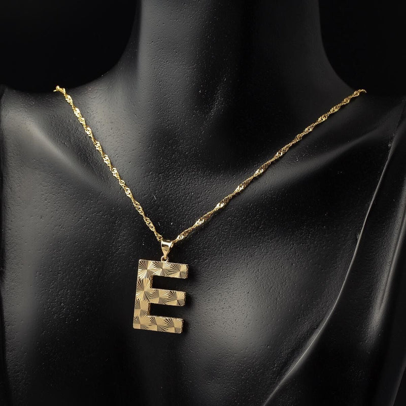 14K Yellow Gold Initial E 3 Dimensional Necklace