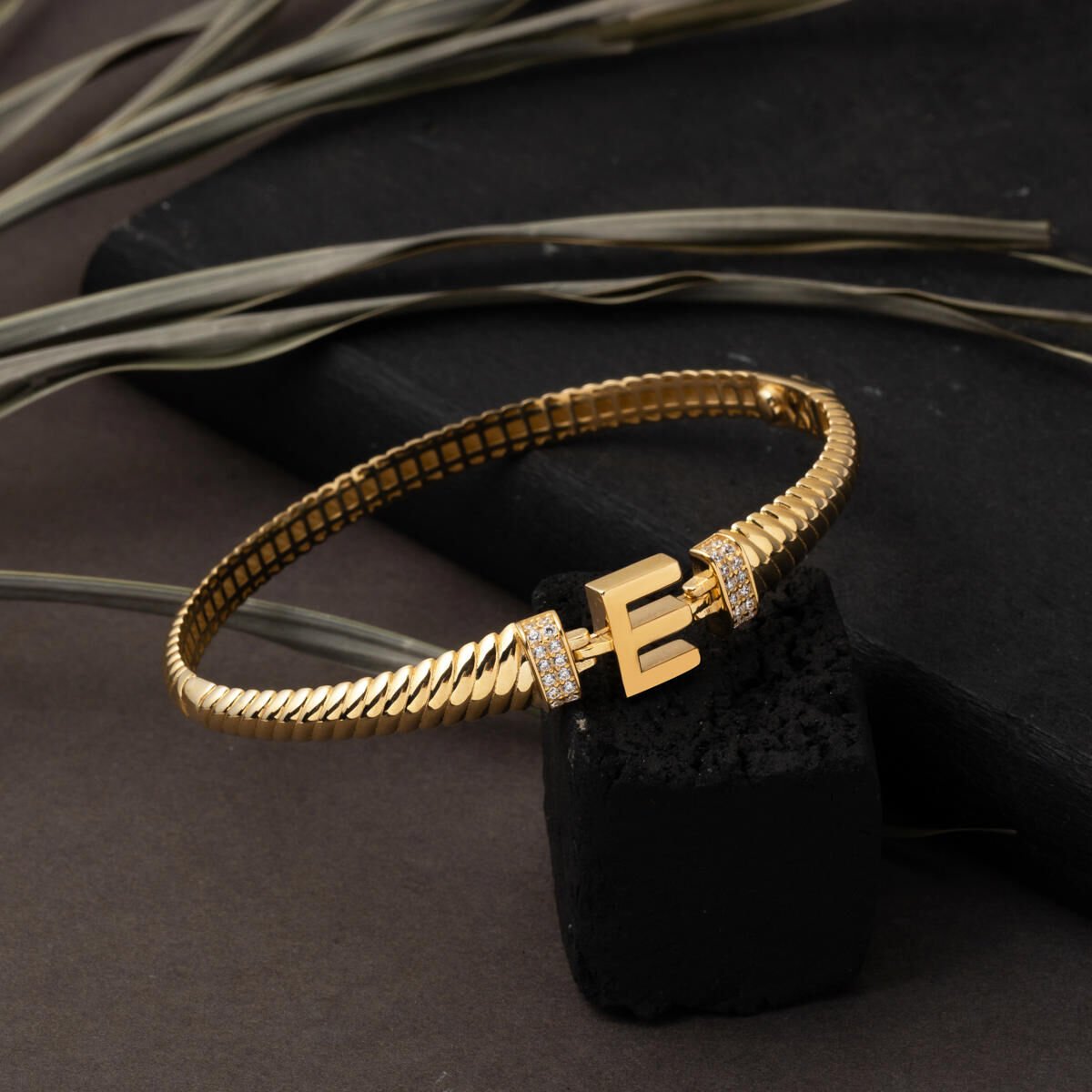 14K Yellow Gold E Initial Twisted Cubic Zirconia Hinged Cuff Bangle