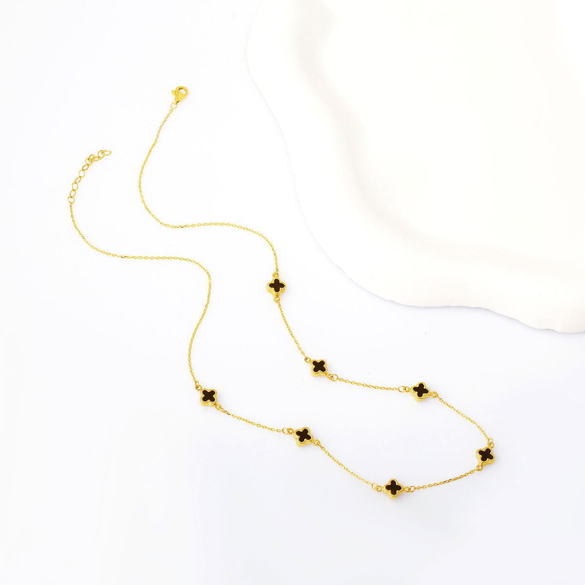 14K Yellow Gold Black Glass Clover Necklace