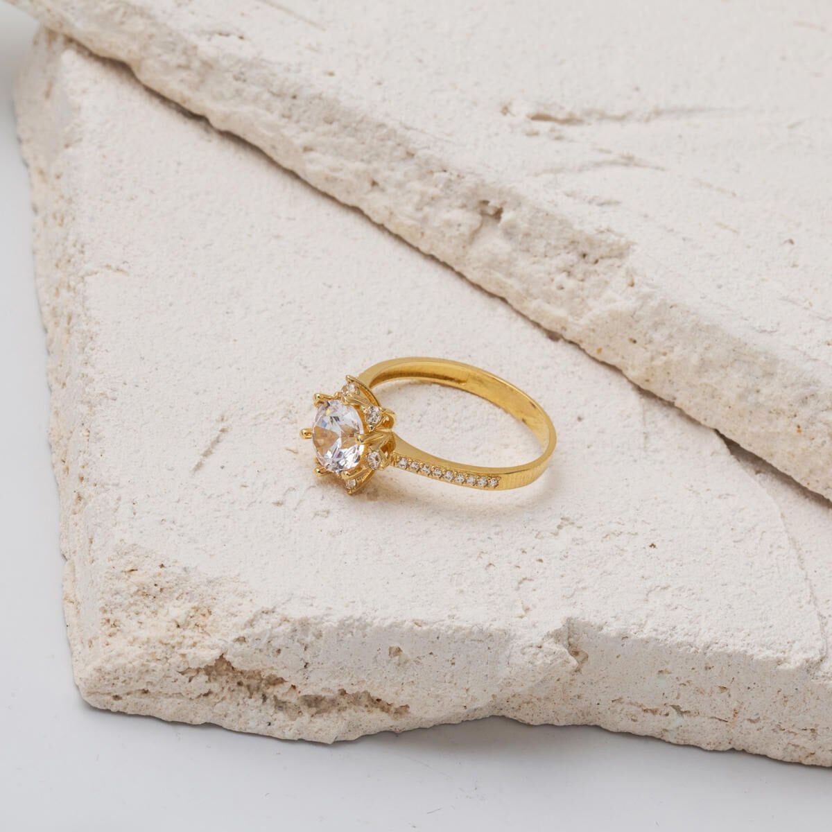 14K Yellow Gold Honeysuckle Solitaire Cubic Zirconia Ring