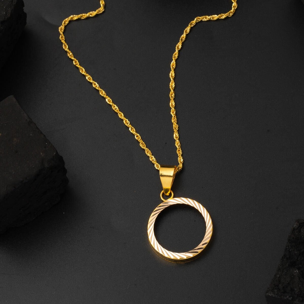 14K Yellow Gold Quarter Coin Attachable Bezel Necklace
