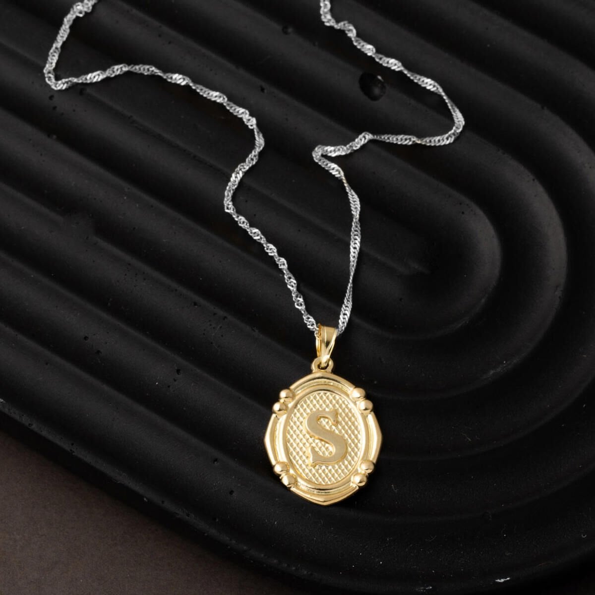 14K Yellow Gold Italian S Initial Pendant