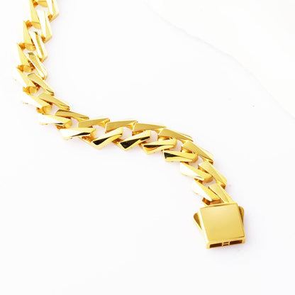 14K Yellow Gold Italian Curb Bracelet (11.68 g)