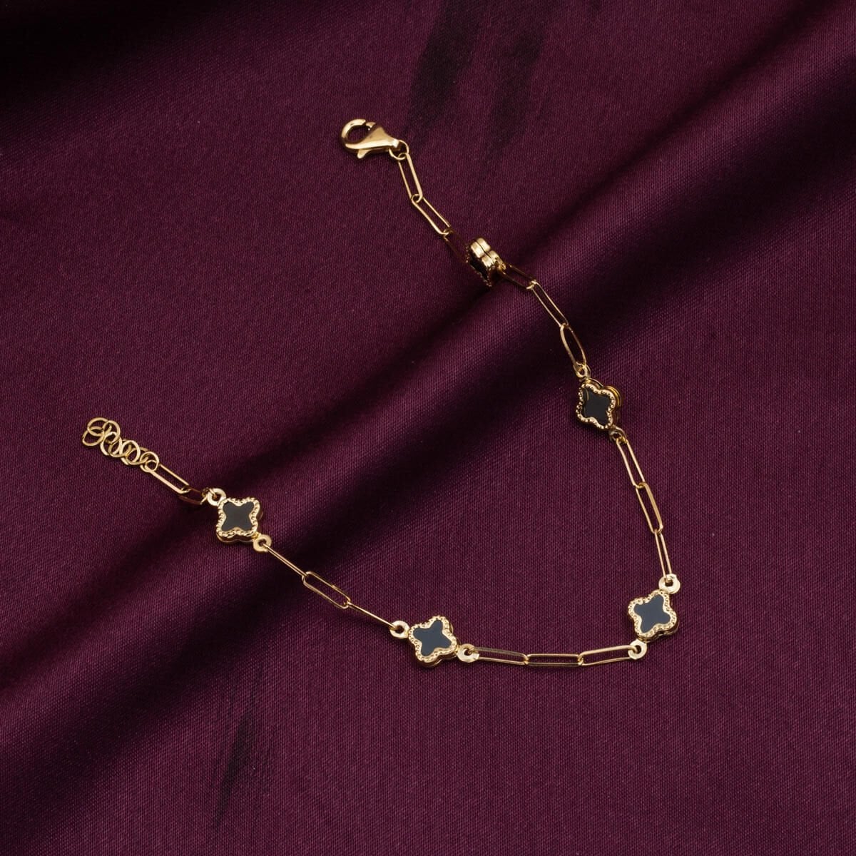 14K Yellow Gold Black Clover Paperclip Chain Onyx Bracelet