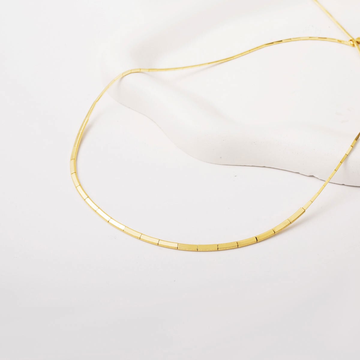 14K Yellow Gold Full Moon Ajda Necklace