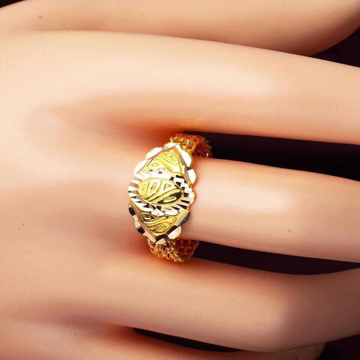 14K Yellow Gold Erzurum Twisted Ring (4.11 g)