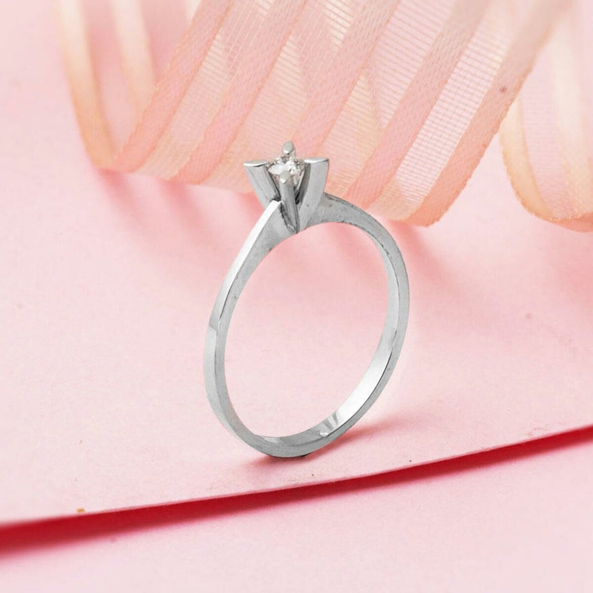 14K White Gold F Tone 0.14 Ct Diamond Solitaire Ring