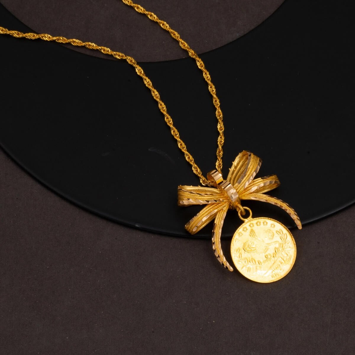 22K Yellow Gold Quarter Coin Ottoman Resat Coin Necklace