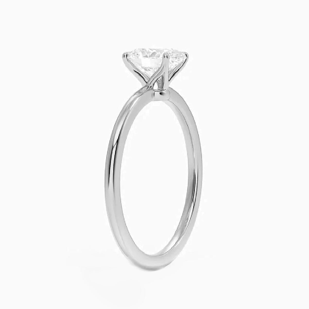 14K Gold 1 Ct Oval Moissanite Solitaire Ring
