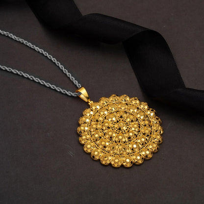 14K Yellow Gold Light Circle Chainless Necklace