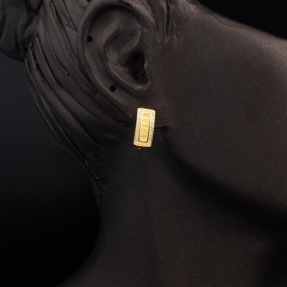 14K Yellow Gold Trabzon Mesh Cubic Zirconia Clip-On Earrings (2.56 g)